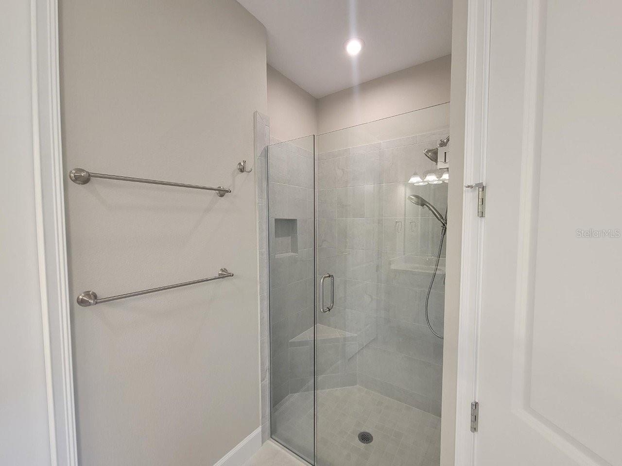Image 10 of 21 For 5331 Rushmere Court