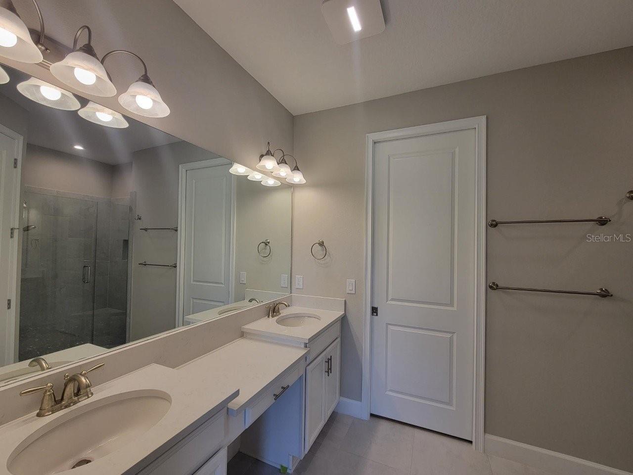 Image 11 of 21 For 5331 Rushmere Court