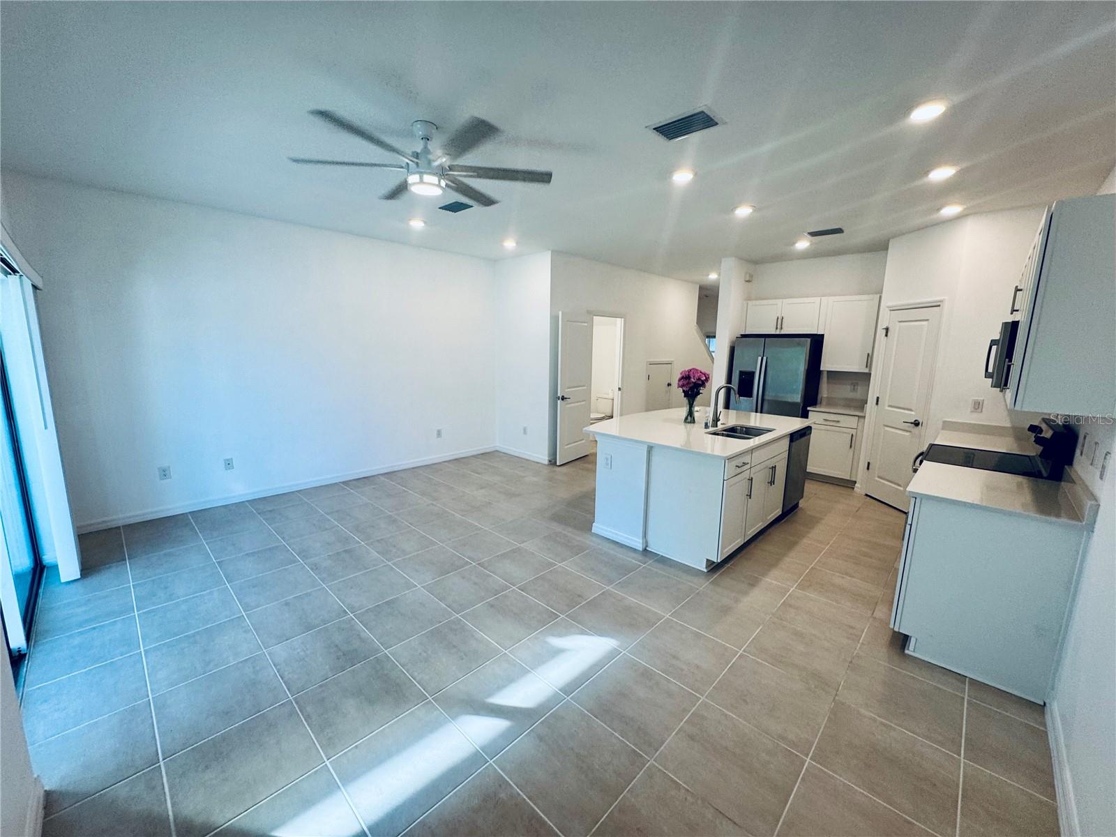 Image 5 of 17 For 8525 Lunar Skye Street