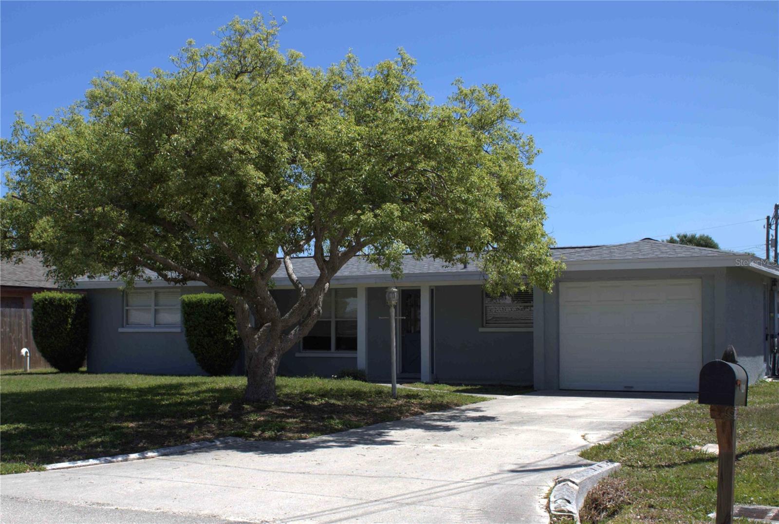 Details for 3219 Cambridge Drive, SARASOTA, FL 34232