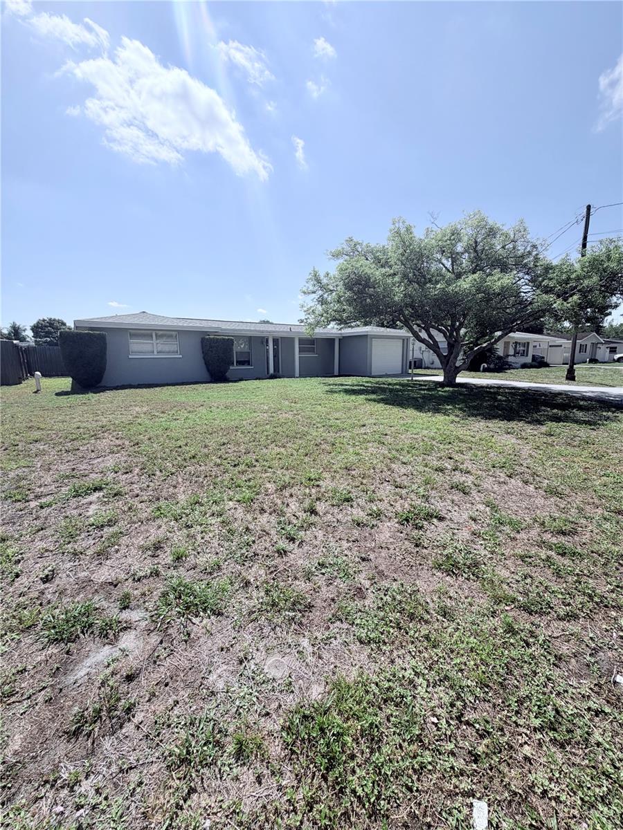 Image 3 of 26 For 3219 Cambridge Drive