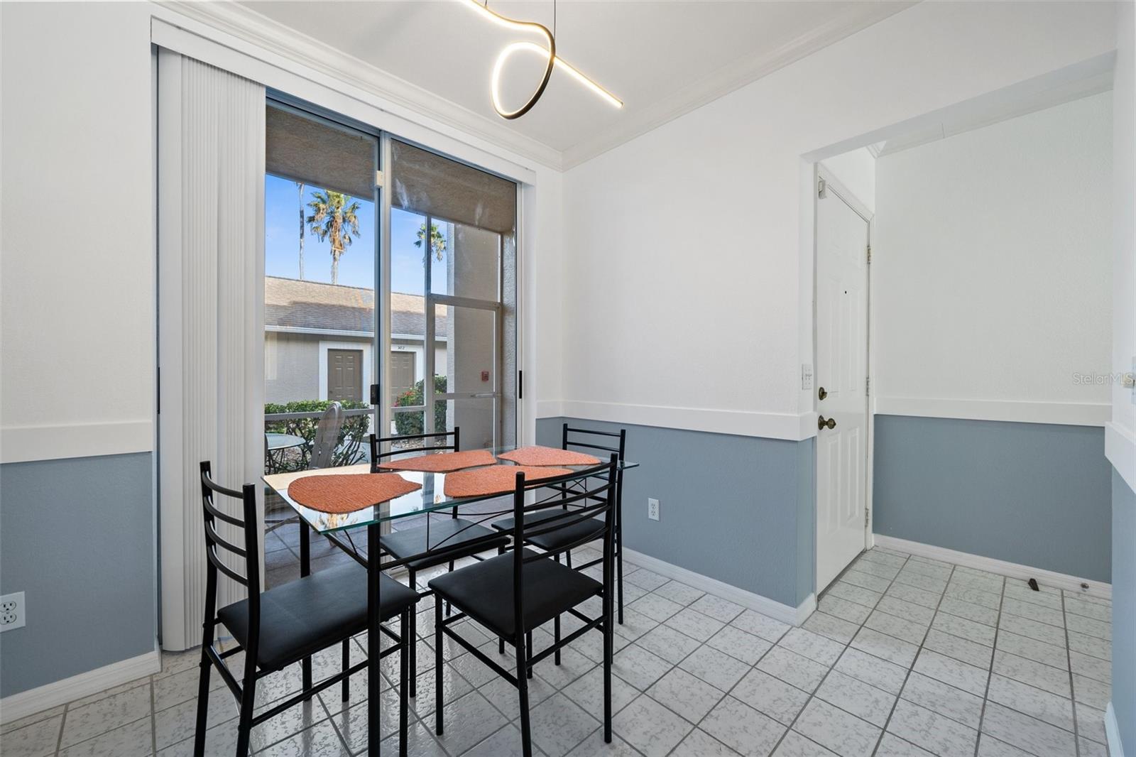Image 15 of 30 For 9611 Castle Point Drive 912