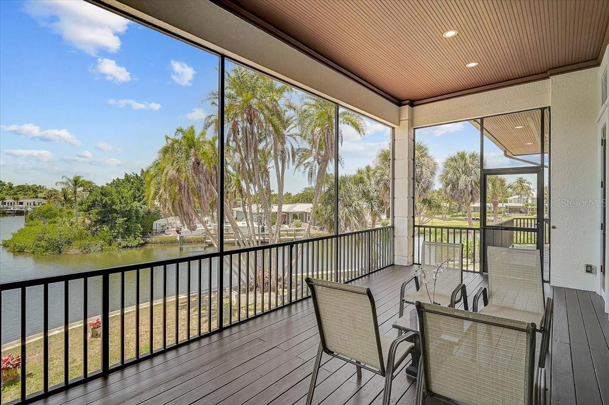 Image 10 of 47 For 135 Tina Island Drive