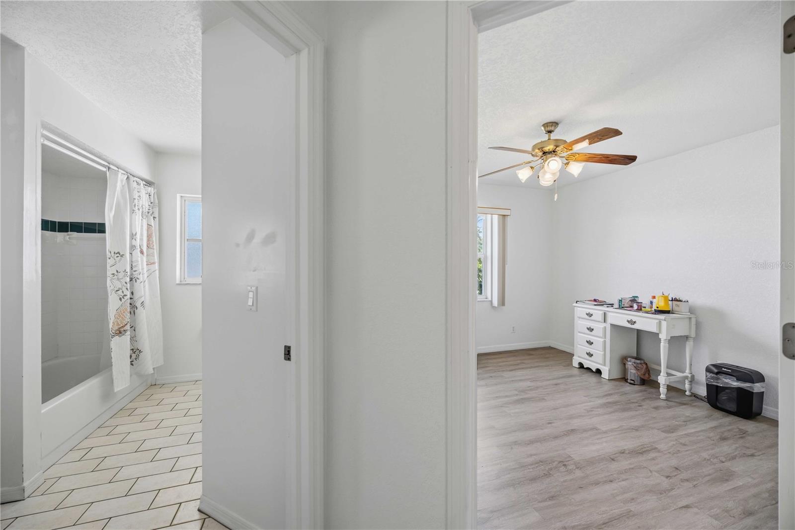 Image 19 of 55 For 23530 Clay Avenue