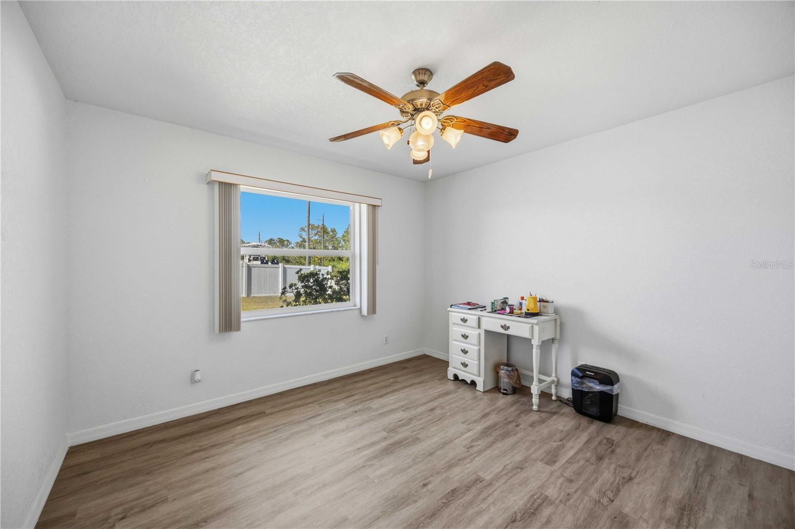 Image 20 of 55 For 23530 Clay Avenue