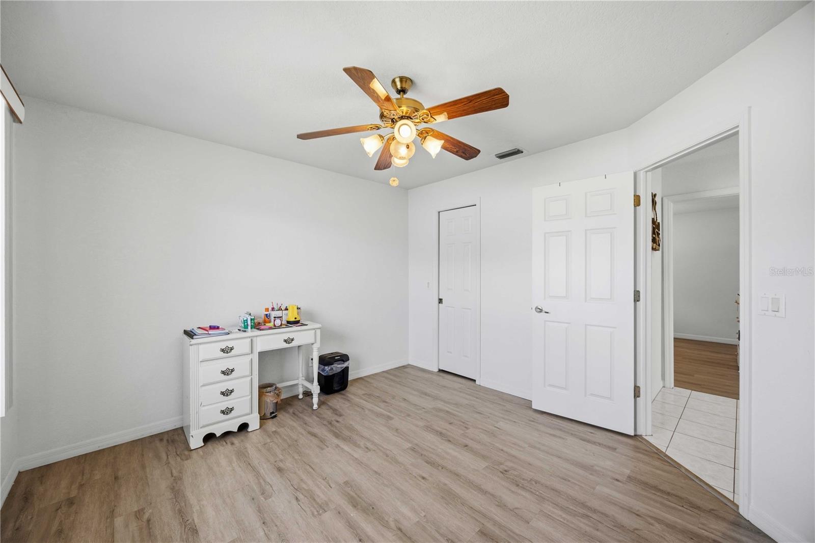 Image 21 of 55 For 23530 Clay Avenue