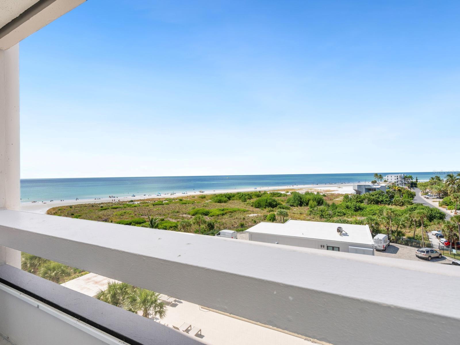 Image 17 of 65 For 5400 Ocean Boulevard 5-3