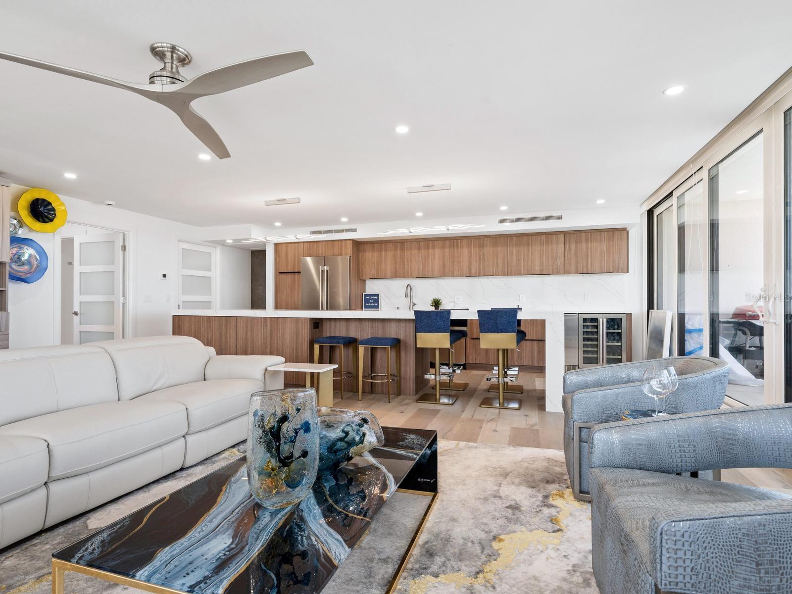 Image 23 of 65 For 5400 Ocean Boulevard 5-3