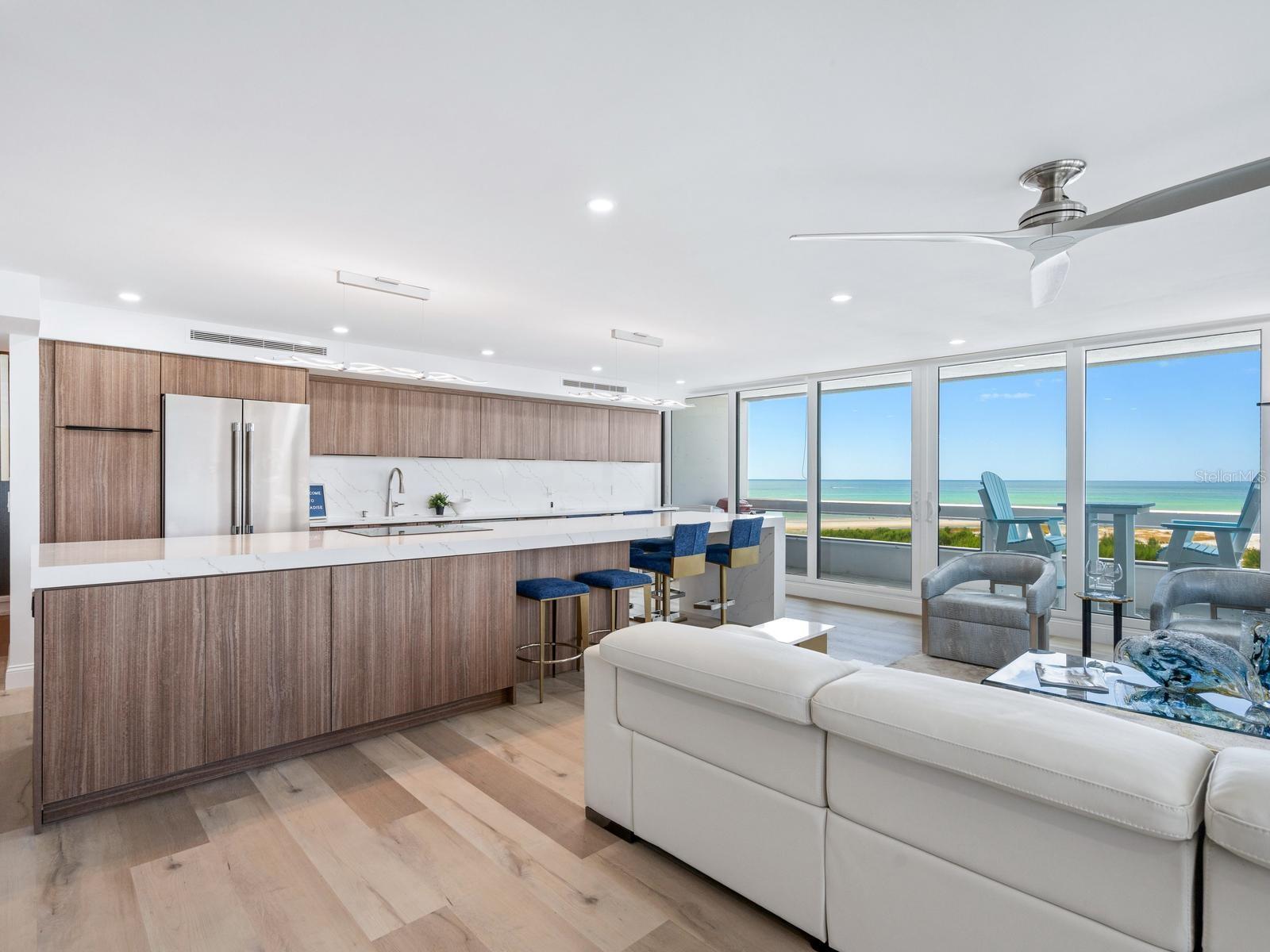 Image 3 of 65 For 5400 Ocean Boulevard 5-3