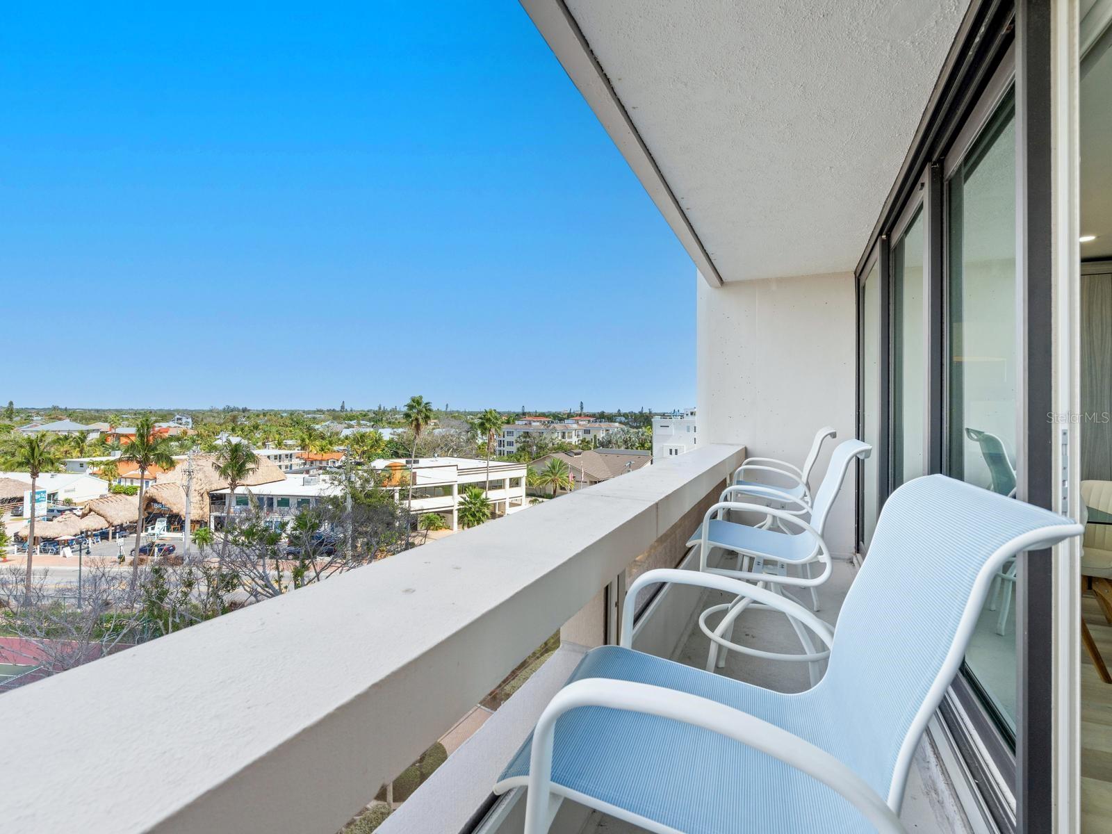 Image 35 of 65 For 5400 Ocean Boulevard 5-3