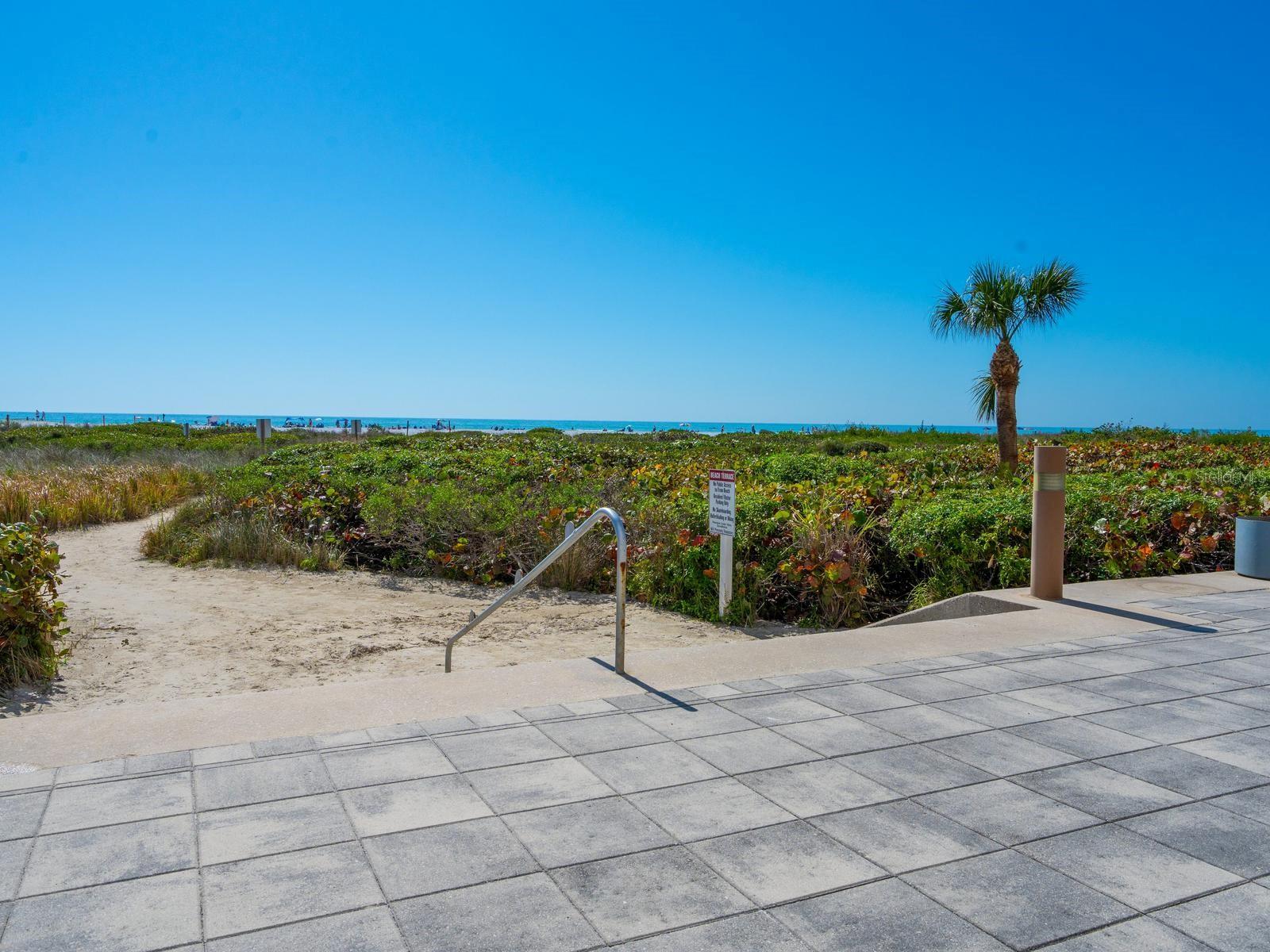 Image 44 of 65 For 5400 Ocean Boulevard 5-3