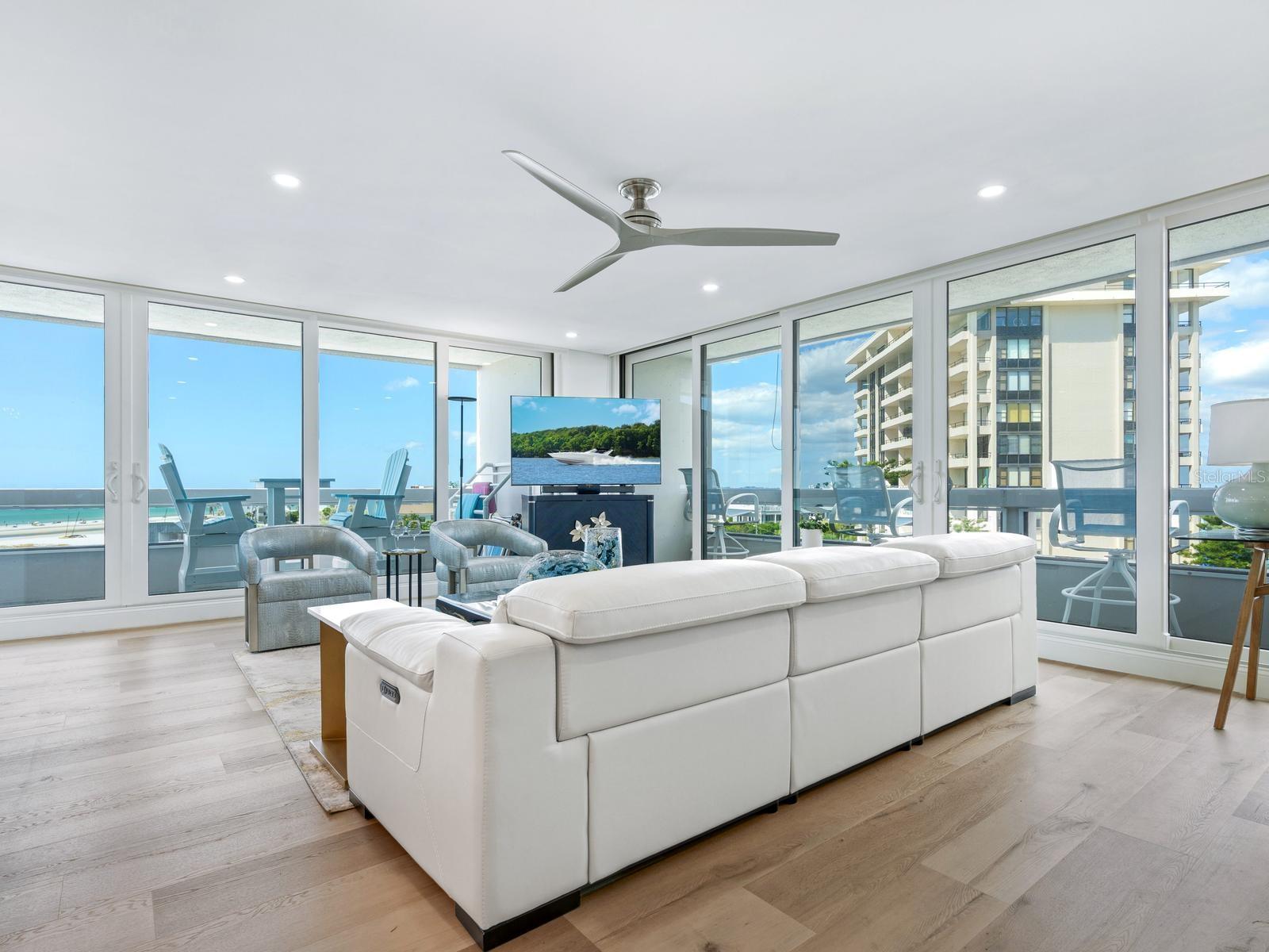 Image 8 of 65 For 5400 Ocean Boulevard 5-3