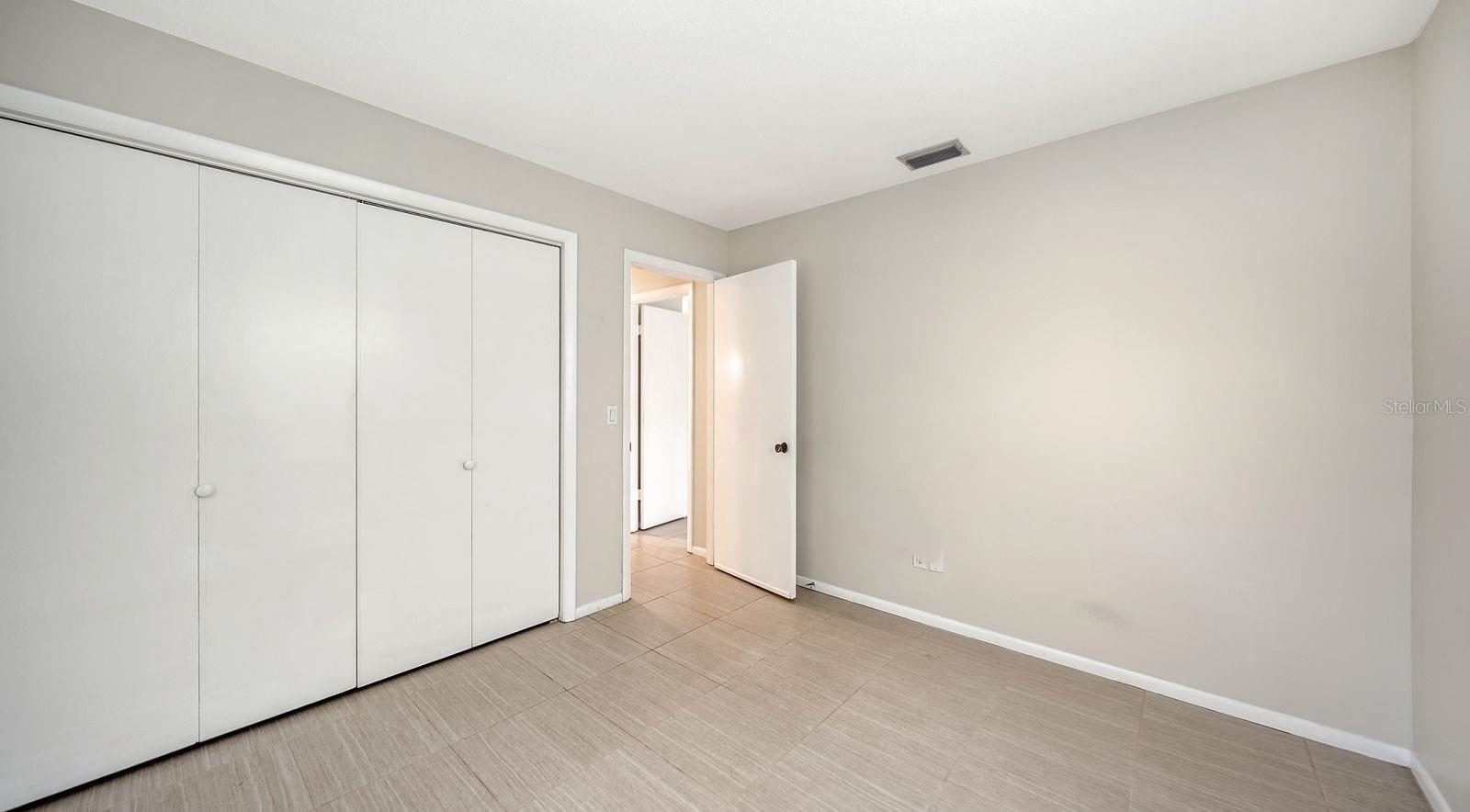 Image 32 of 48 For 2121 Pueblo Circle V6