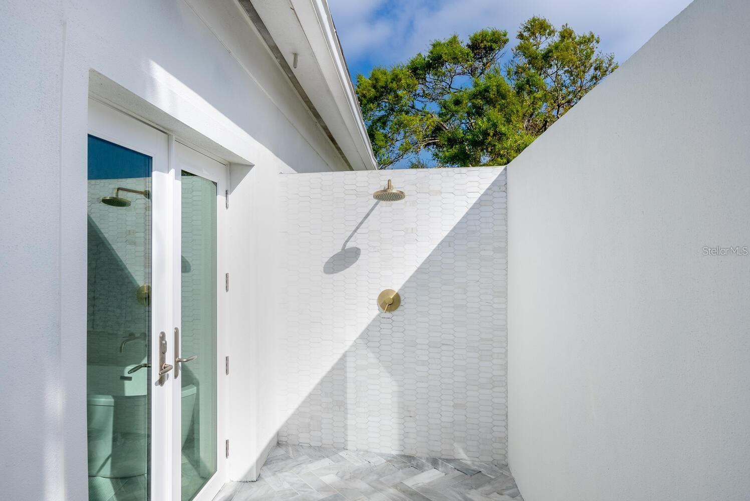 Image 14 of 31 For 4104 Las Palmas Way