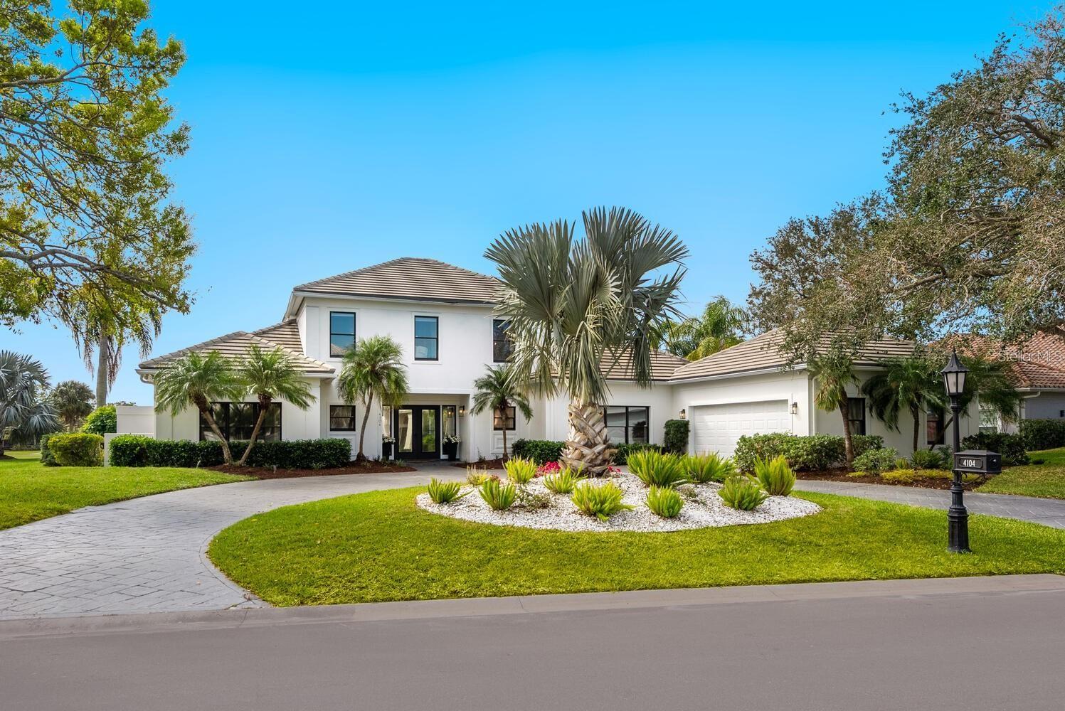 Image 2 of 31 For 4104 Las Palmas Way