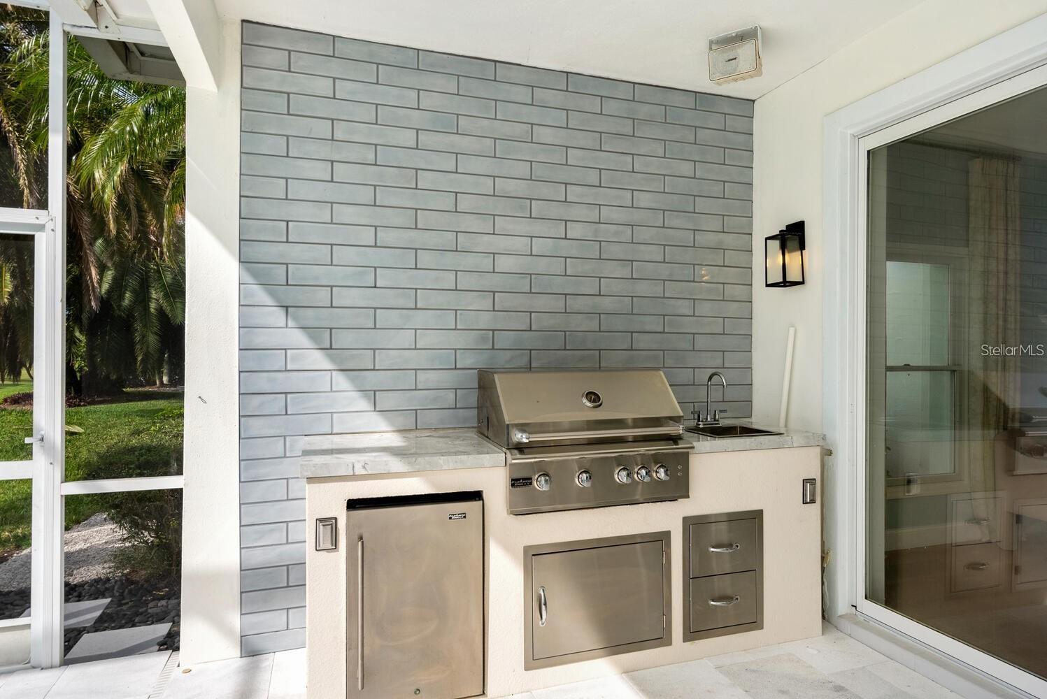 Image 24 of 31 For 4104 Las Palmas Way