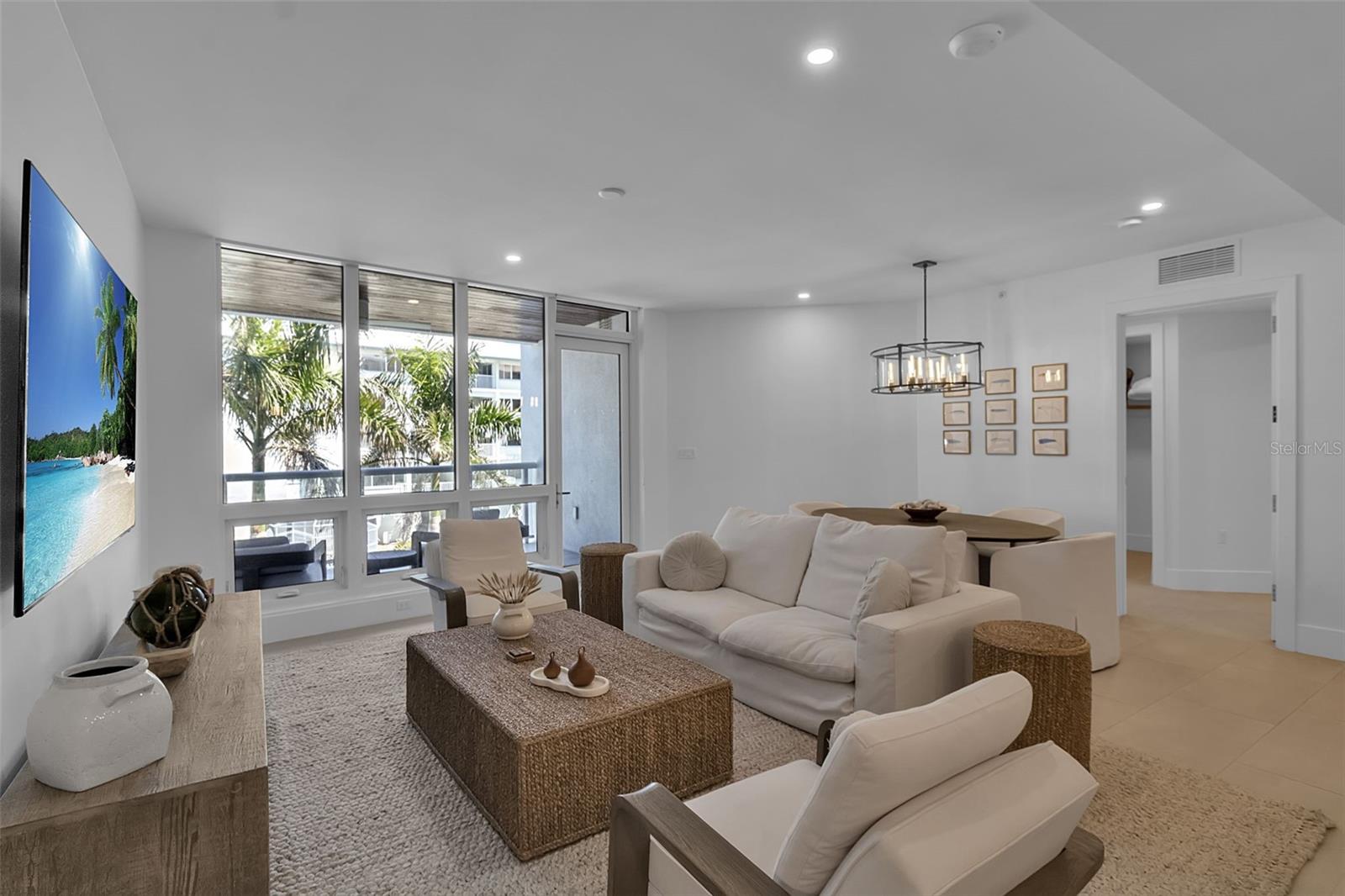 Image 18 of 43 For 1035 Seaside Drive 308