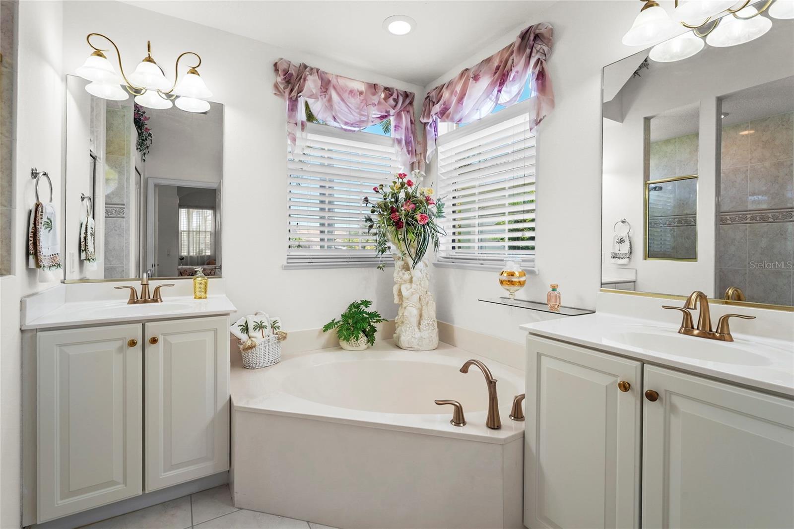 Image 13 of 65 For 10591 Old Grove Circle