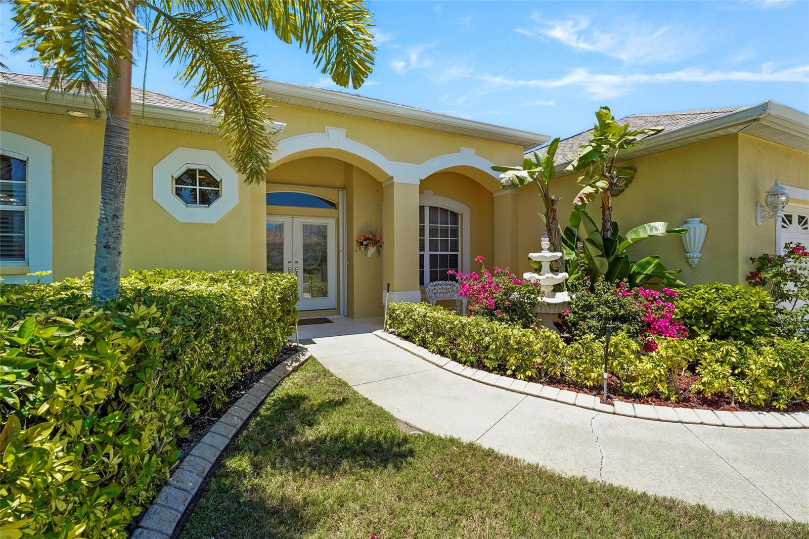 Image 18 of 65 For 10591 Old Grove Circle
