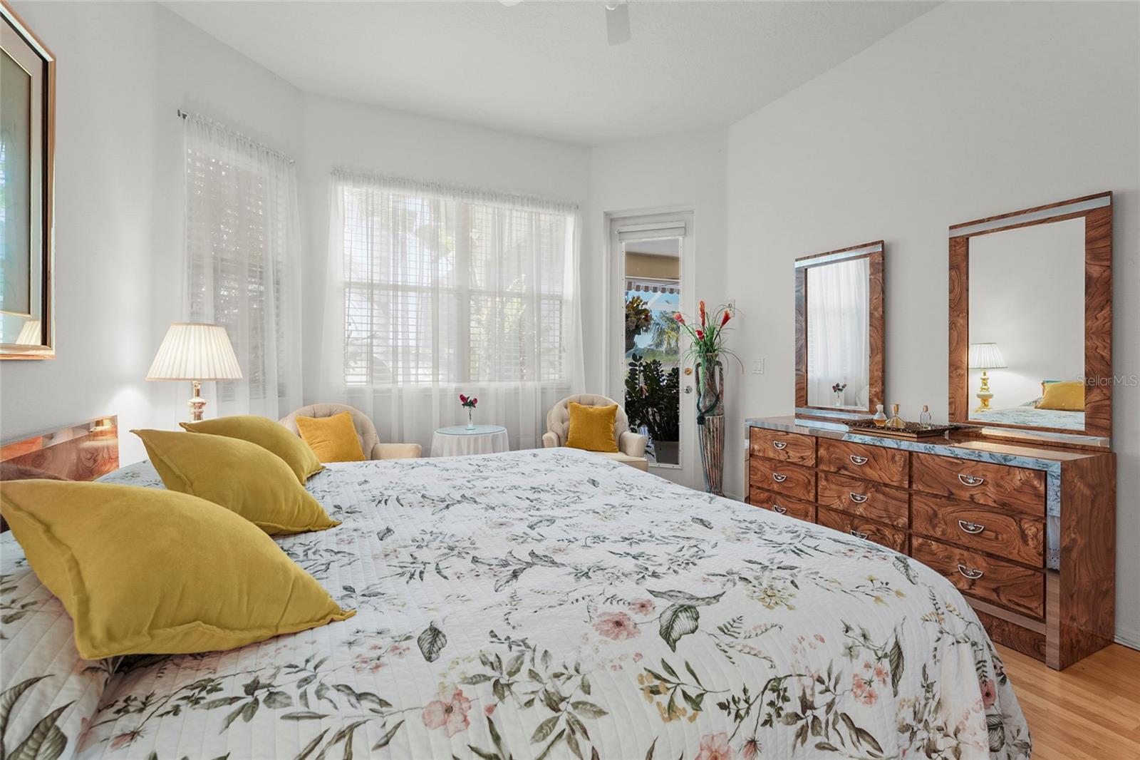Image 31 of 65 For 10591 Old Grove Circle