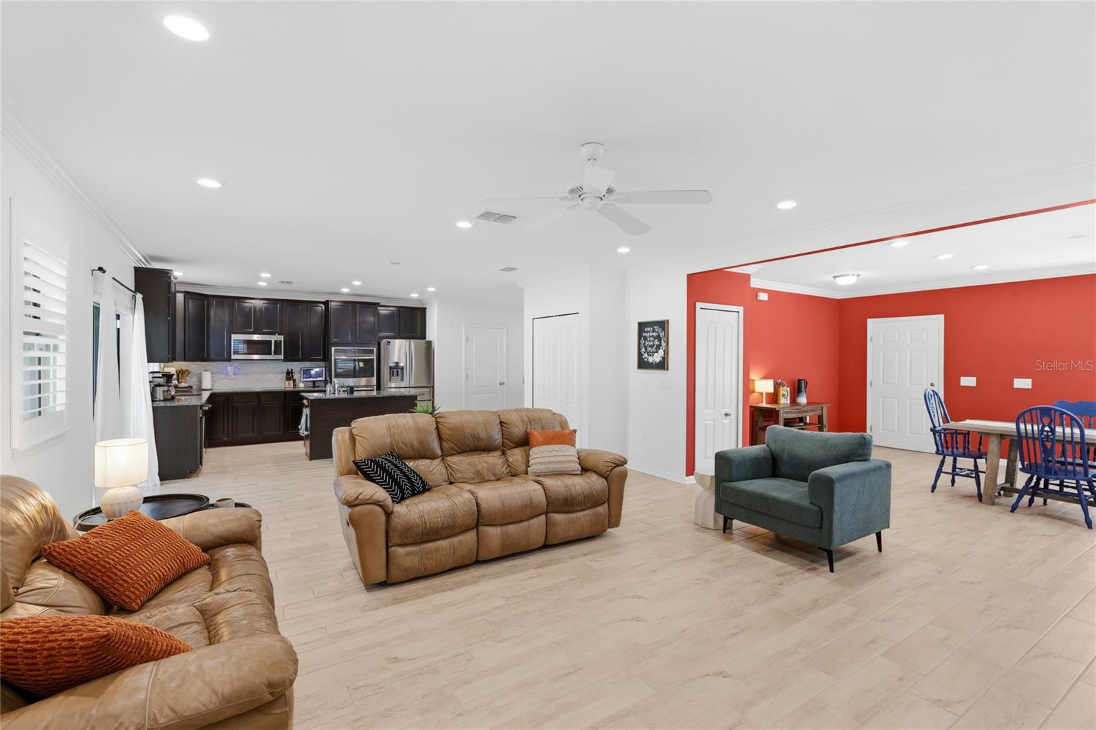 Image 12 of 49 For 4018 Lindever Lane