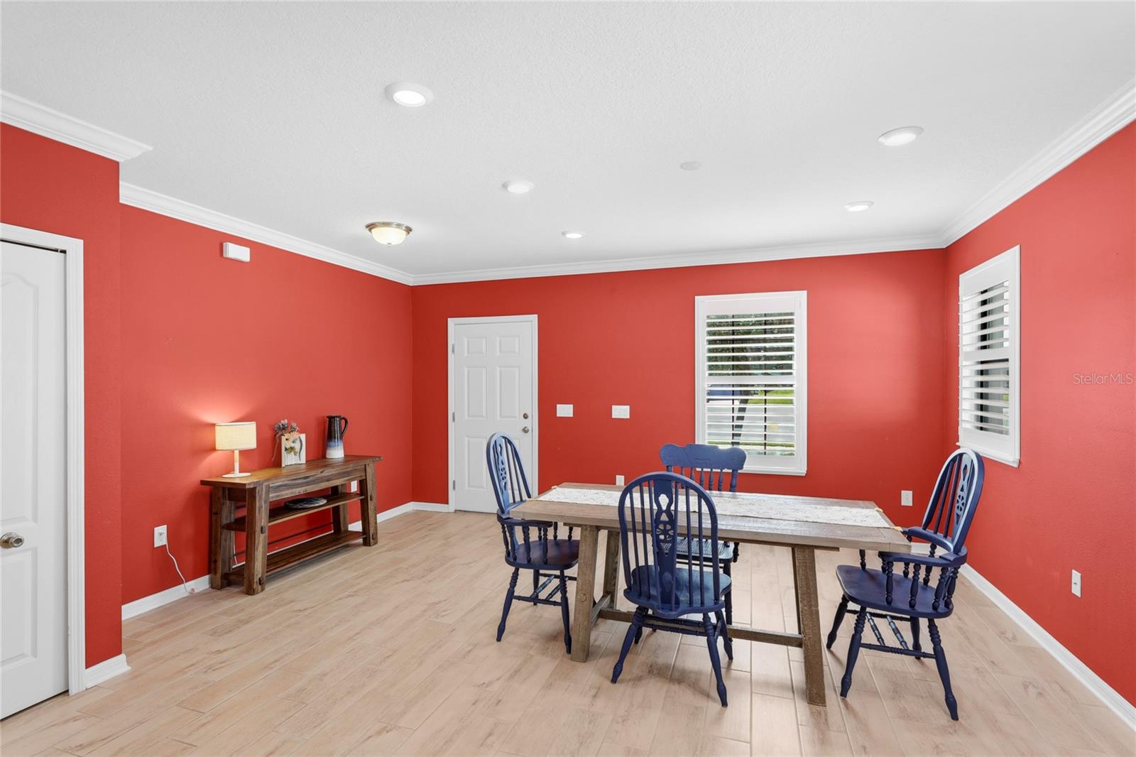 Image 8 of 49 For 4018 Lindever Lane