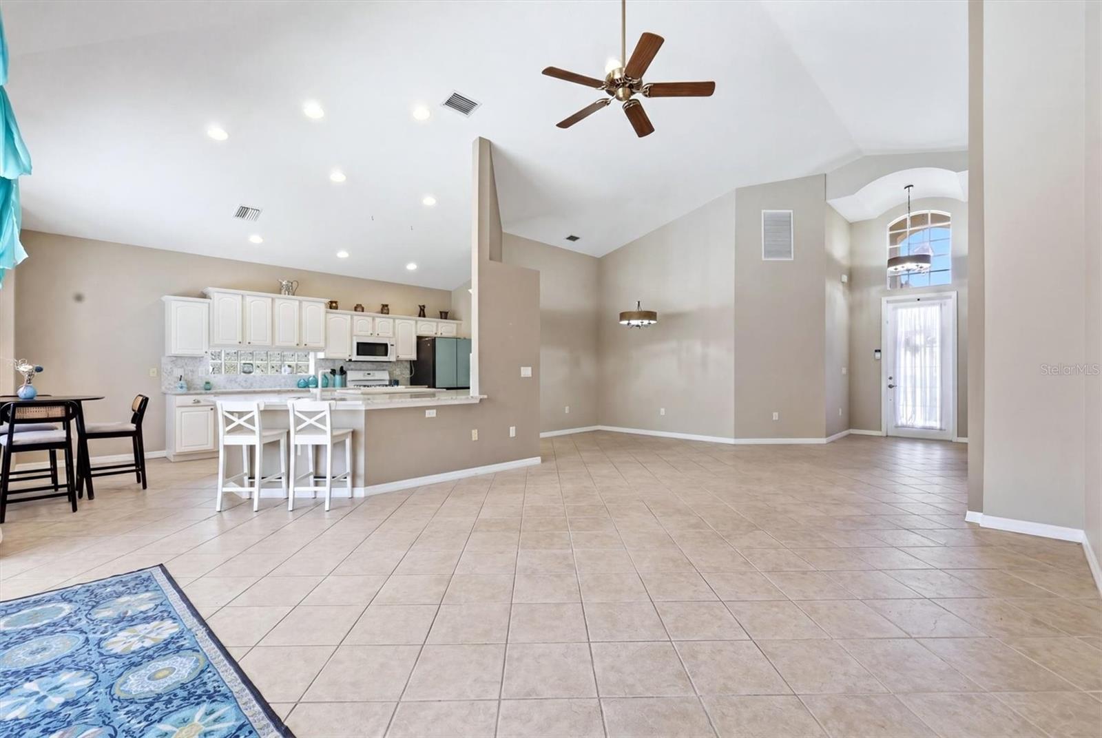 Image 12 of 52 For 6420 Rookery Circle