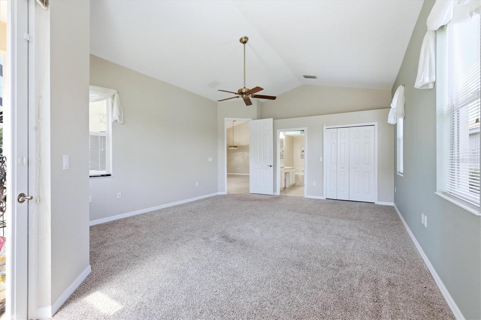 Image 22 of 52 For 6420 Rookery Circle