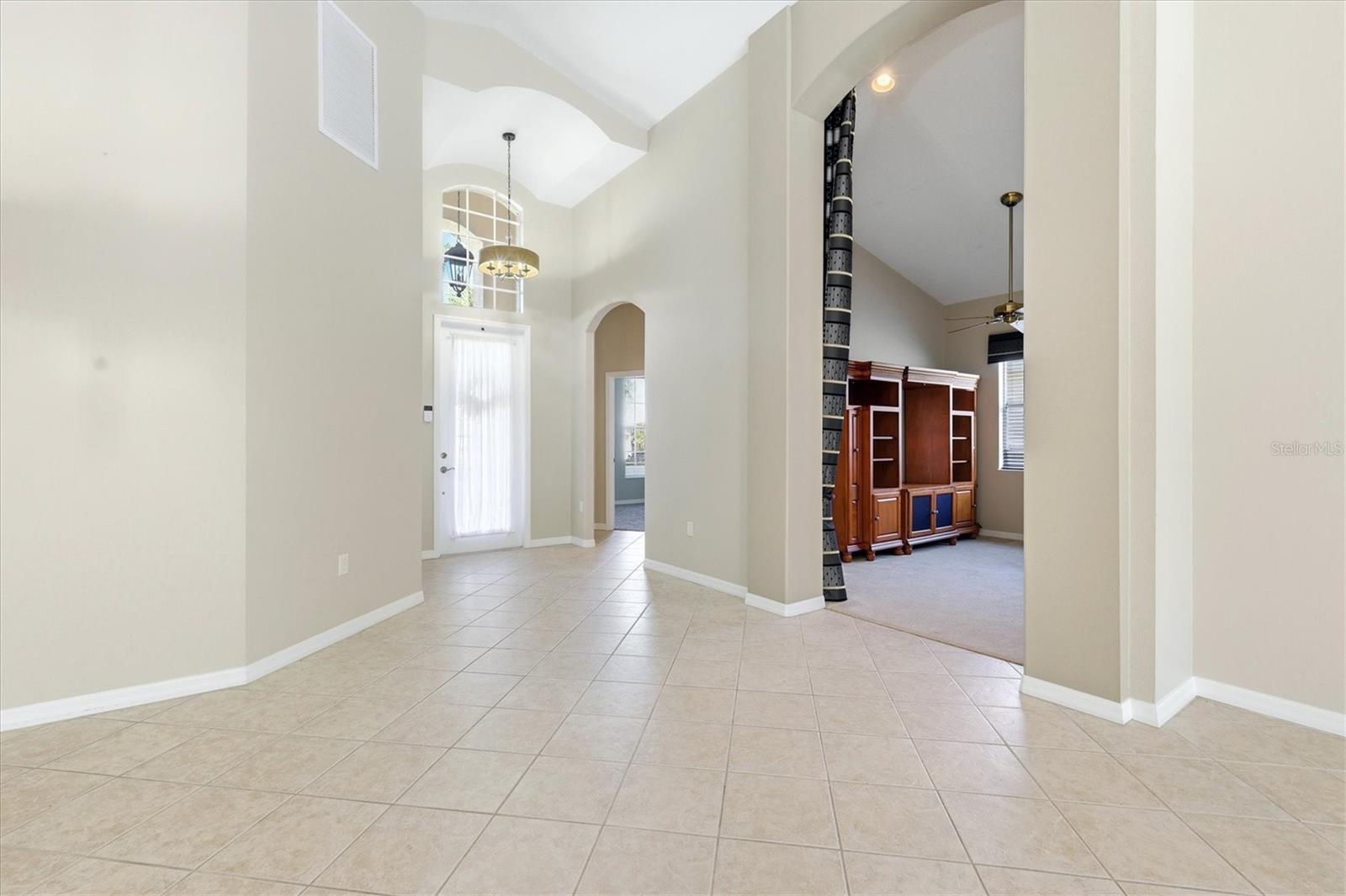 Image 4 of 52 For 6420 Rookery Circle