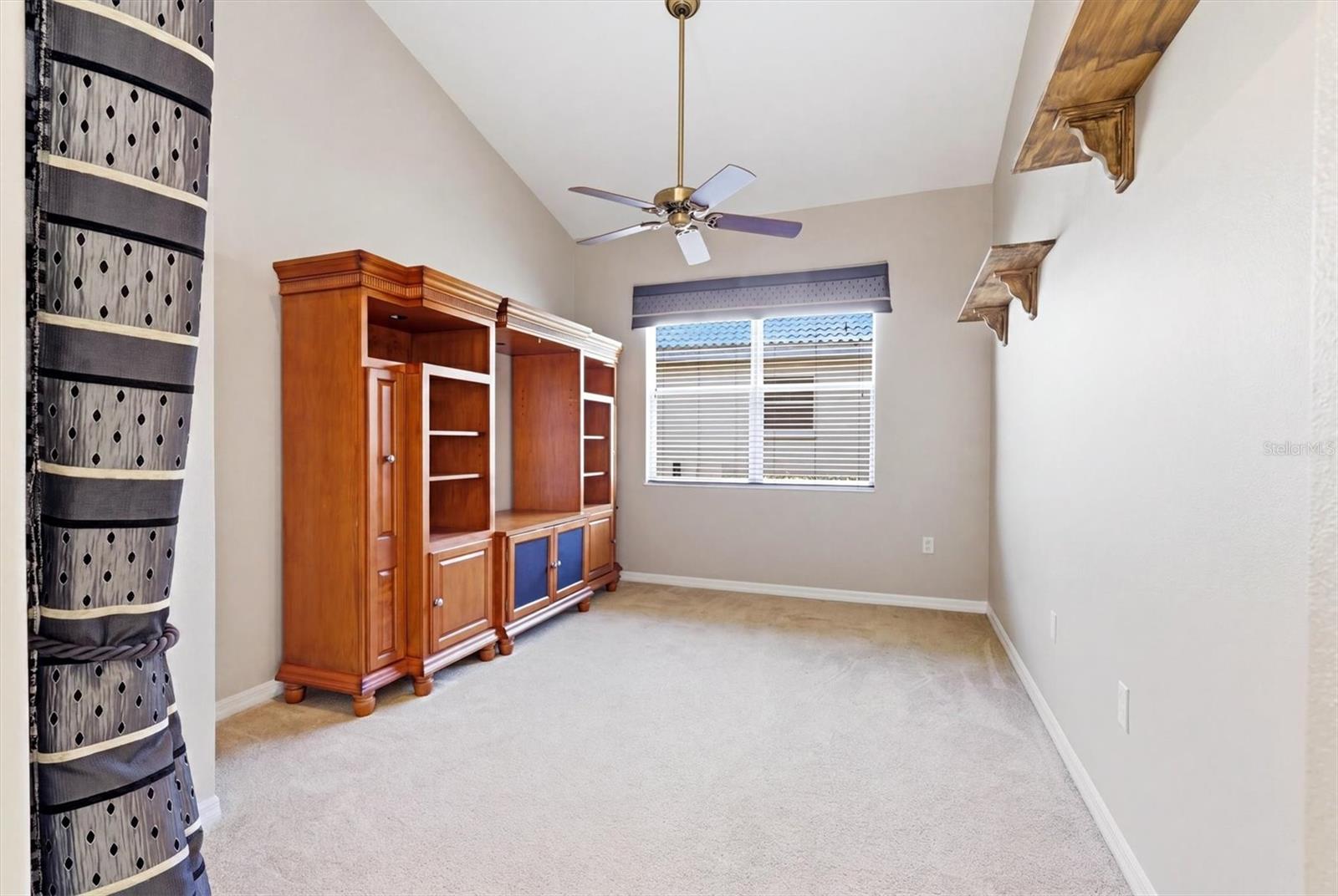 Image 5 of 52 For 6420 Rookery Circle