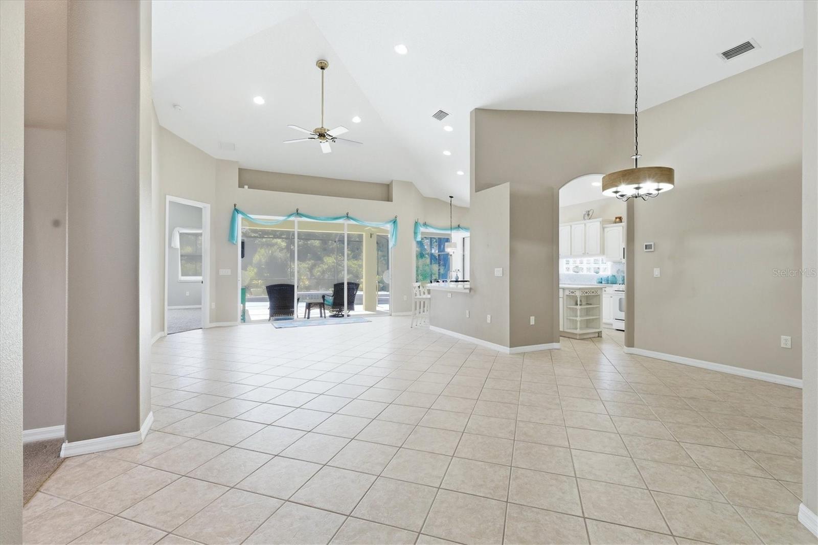 Image 7 of 52 For 6420 Rookery Circle