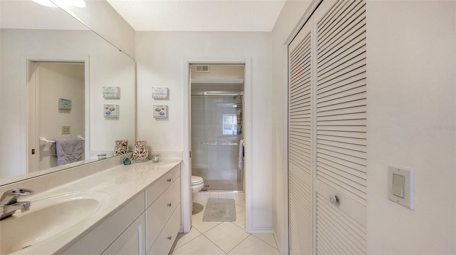 Image 21 of 44 For 4338 Madeira Court 3346