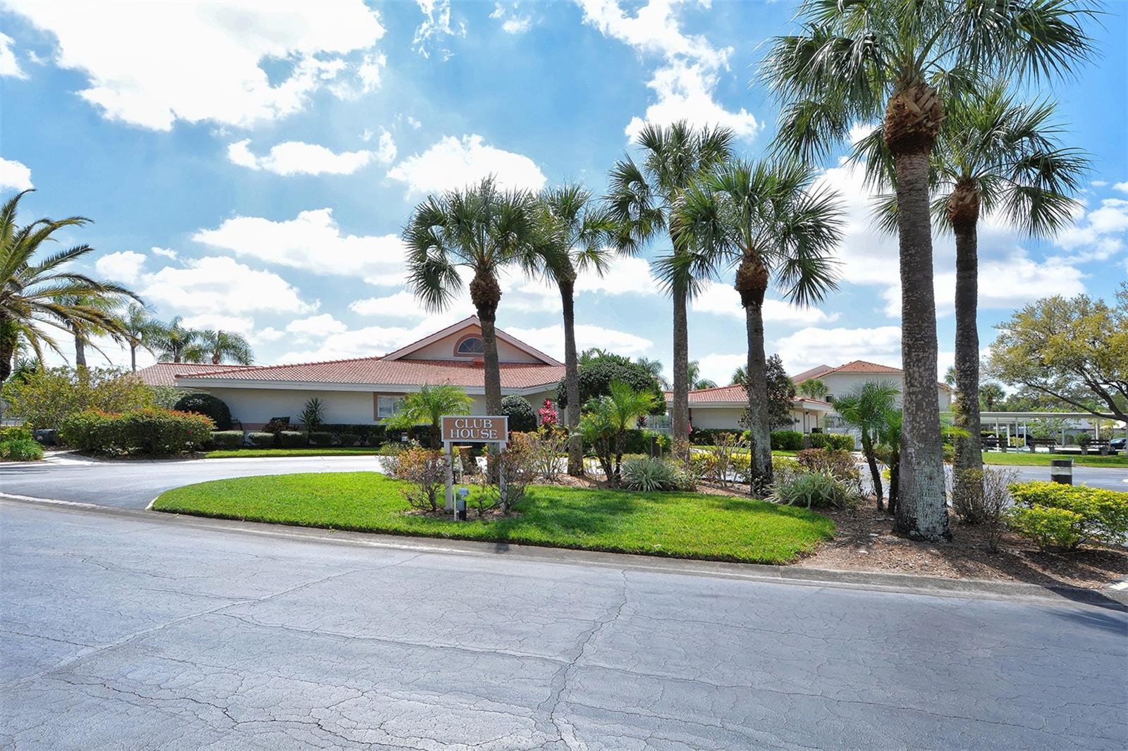 Image 28 of 44 For 4338 Madeira Court 3346