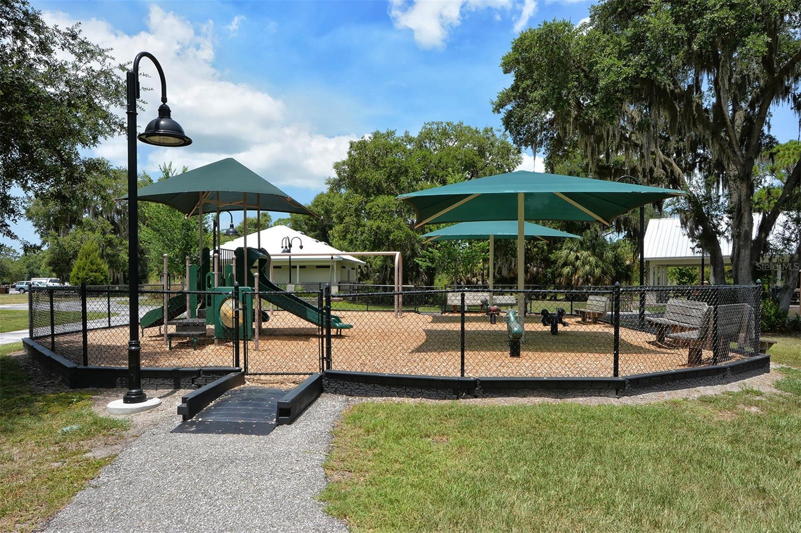 Image 39 of 44 For 4338 Madeira Court 3346