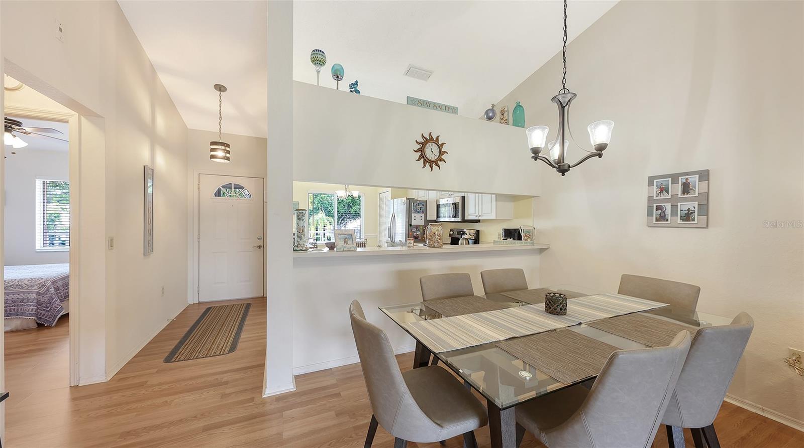 Image 5 of 44 For 4338 Madeira Court 3346