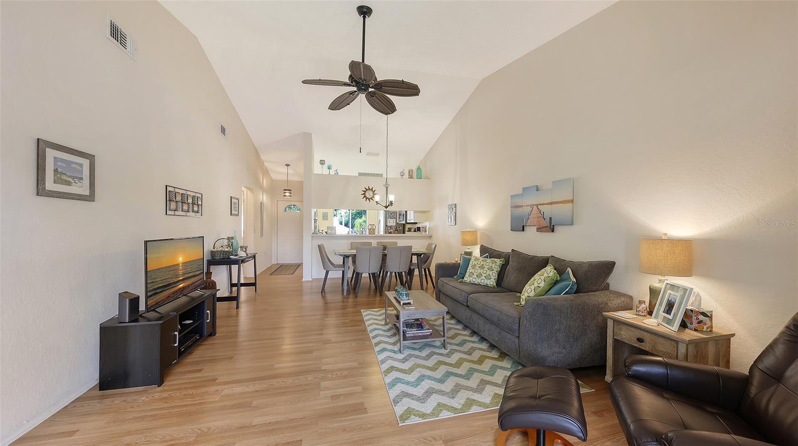 Image 7 of 44 For 4338 Madeira Court 3346