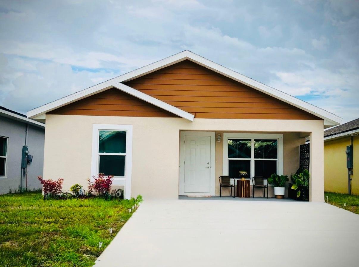 Details for 1434 Las Villas Boulevard, SEBRING, FL 33870