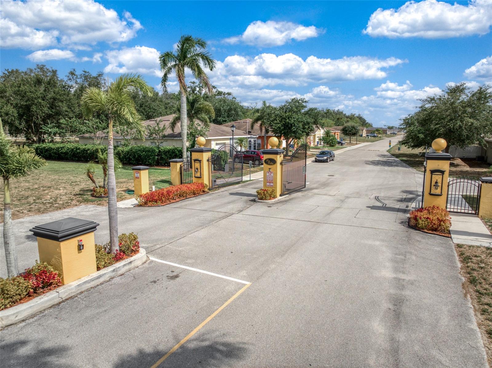 Image 11 of 14 For 1434 Las Villas Boulevard