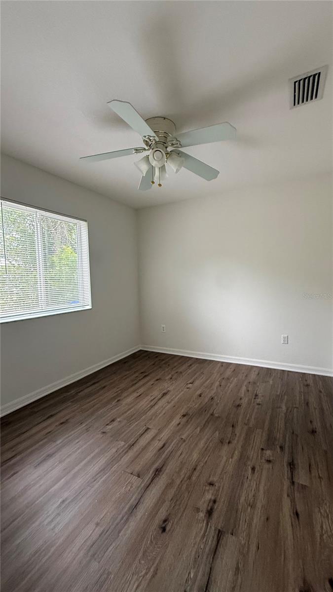 Image 19 of 27 For 6100 Hoffman Street