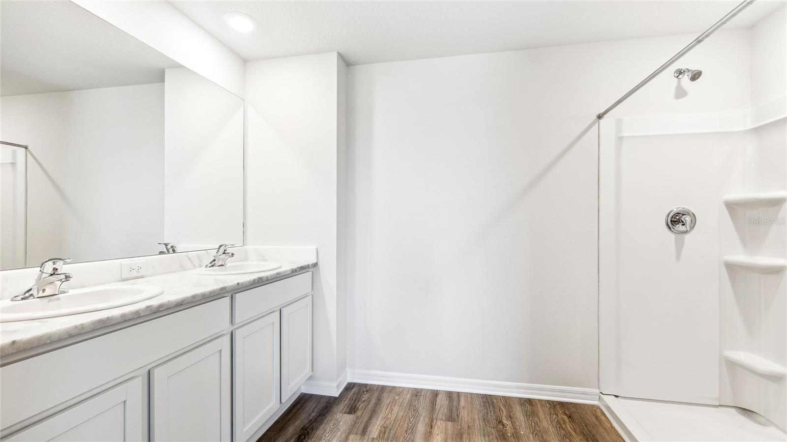 Image 13 of 50 For 18116 Gander Terrace
