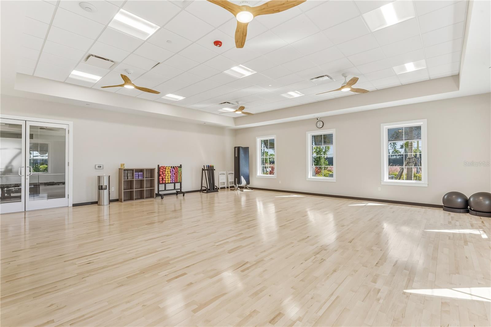 Image 46 of 50 For 18116 Gander Terrace