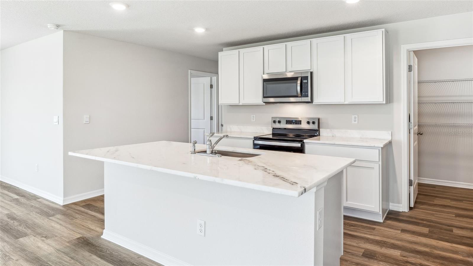 Image 5 of 50 For 18116 Gander Terrace