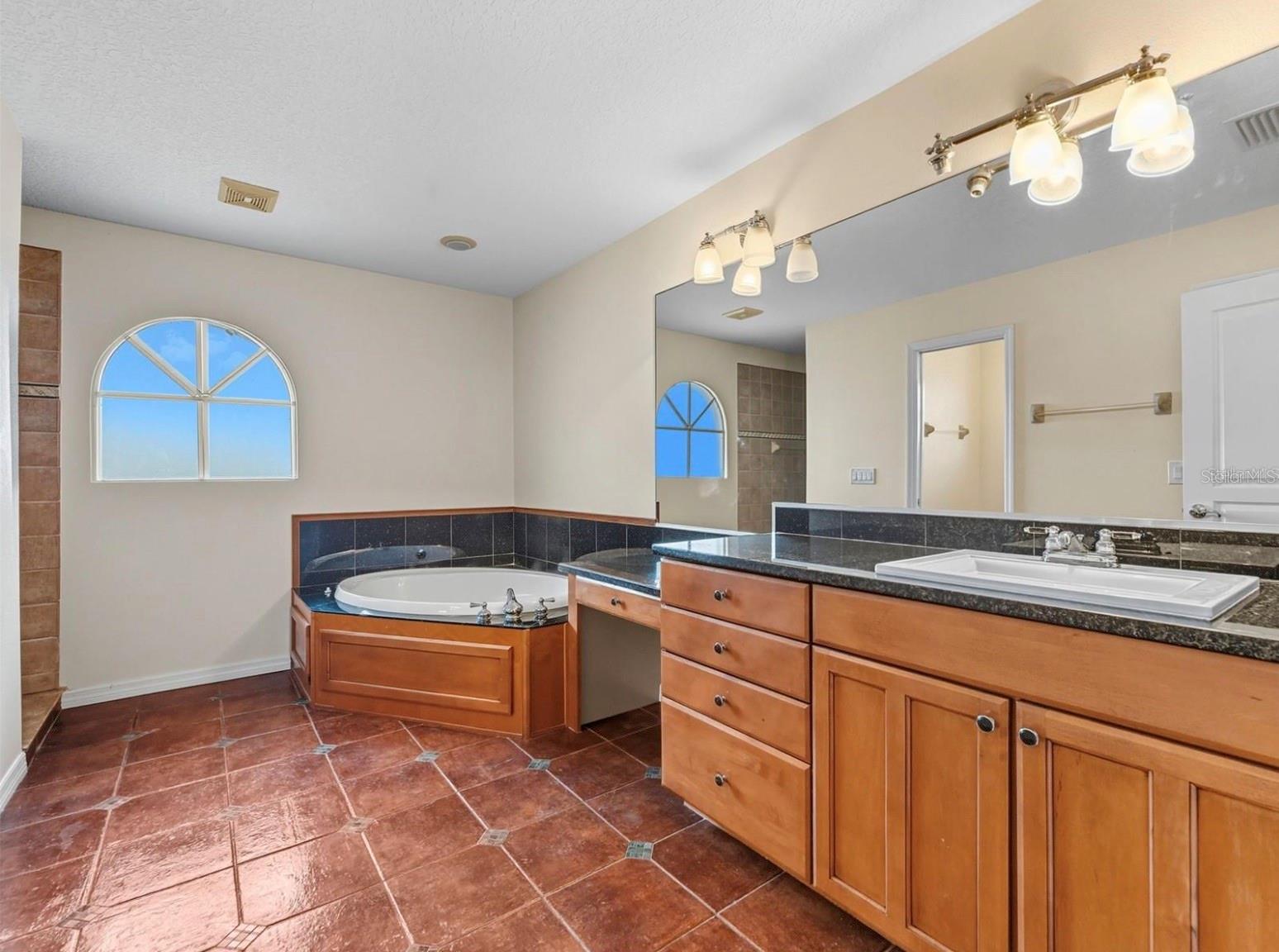 Image 13 of 25 For 8607 51st Avenue W