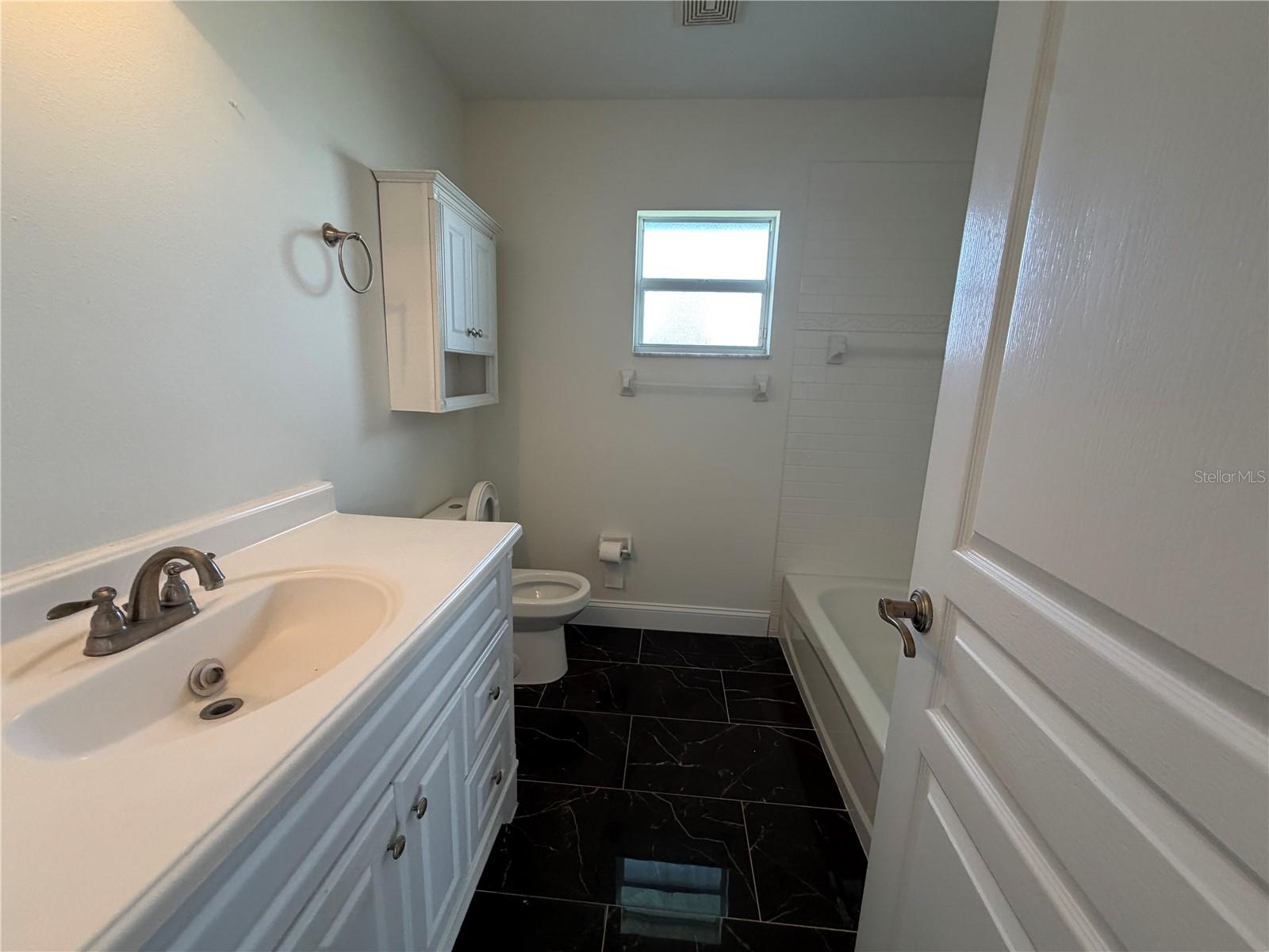 Image 18 of 25 For 8607 51st Avenue W