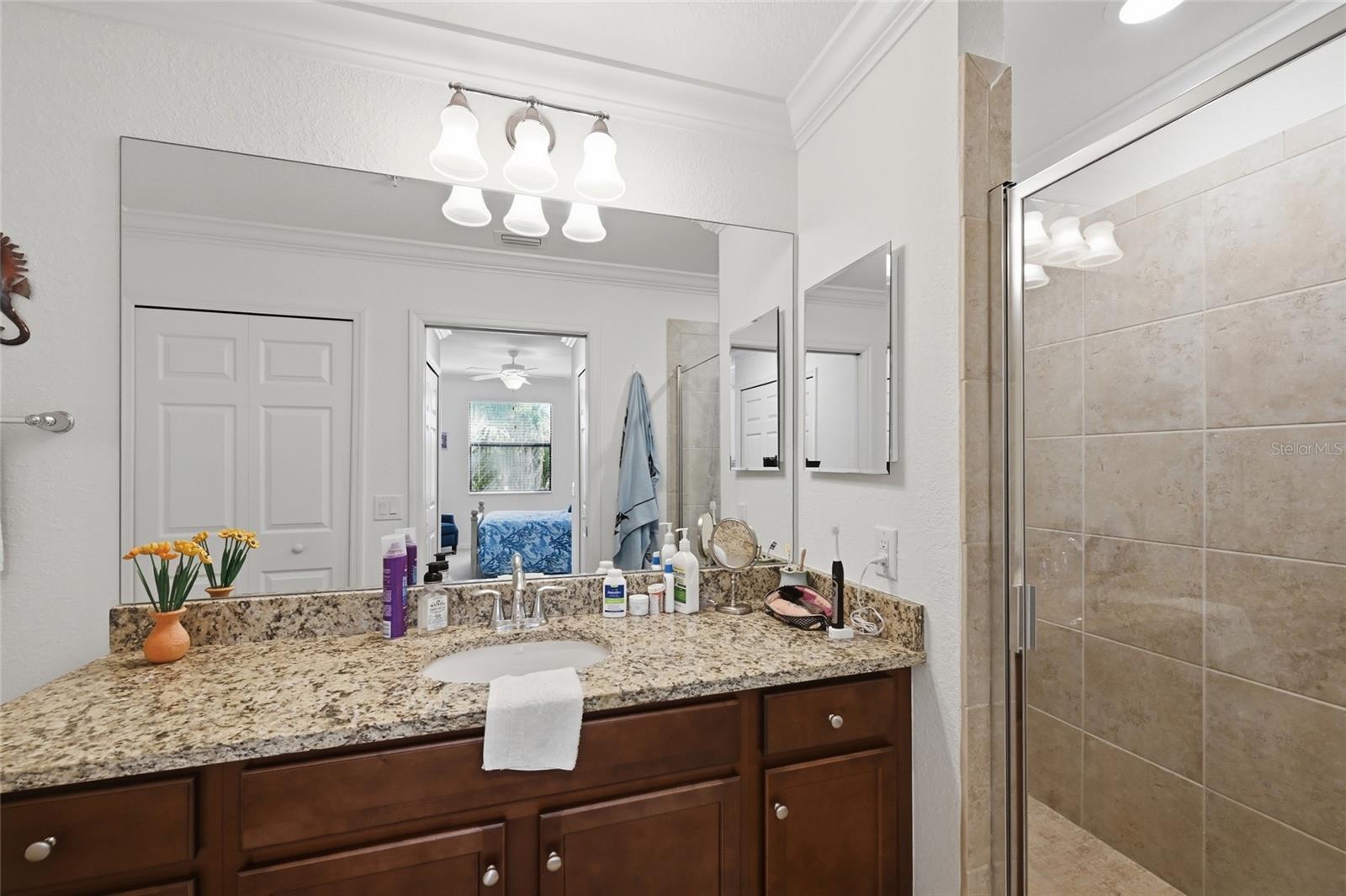 Image 15 of 54 For 16904 Vardon Terrace 205