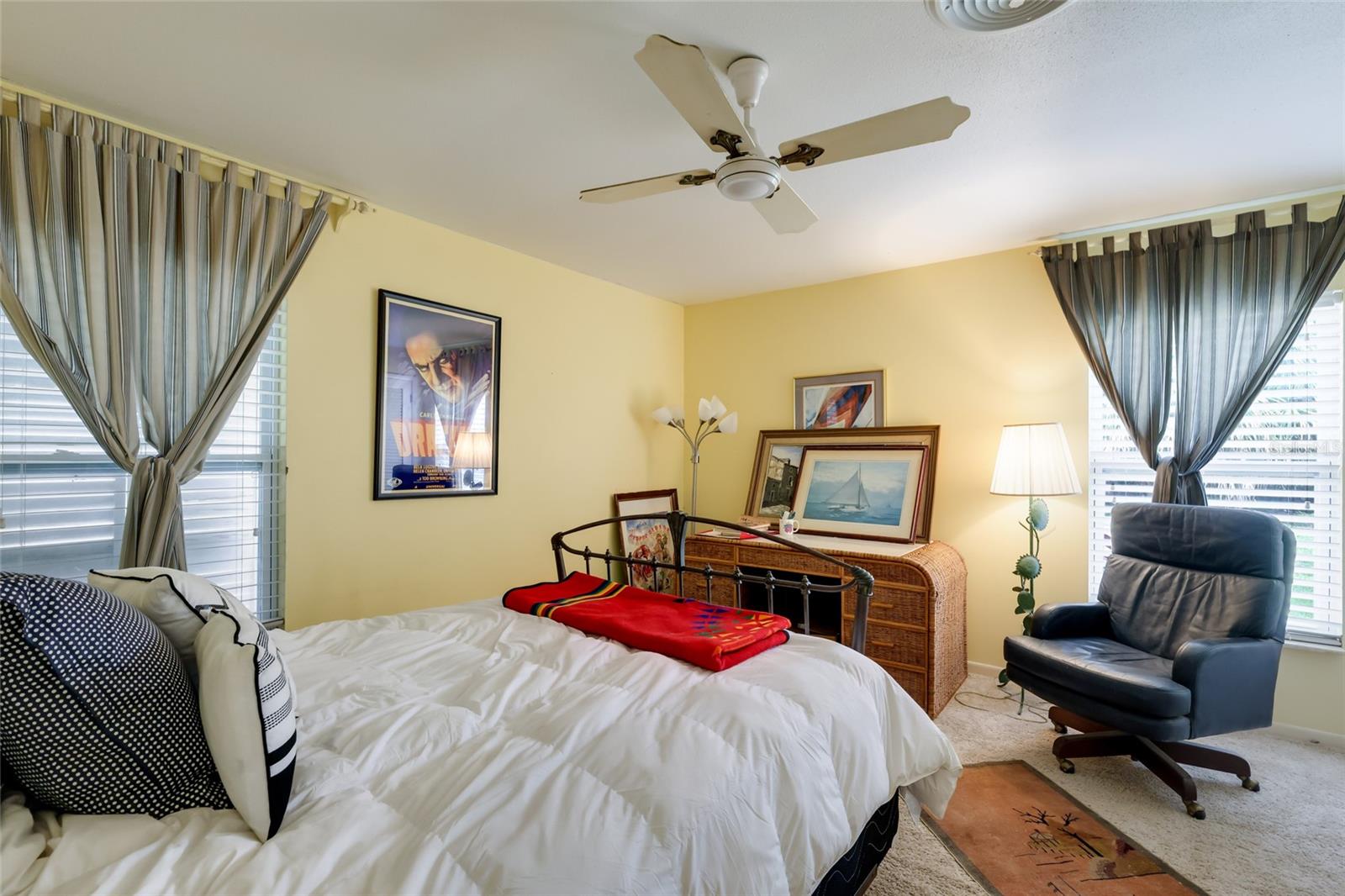 Image 24 of 40 For 719 58th Street Nw