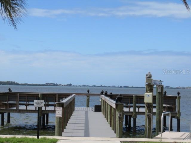 Image 18 of 28 For 2107 Palma Sola Boulevard 8