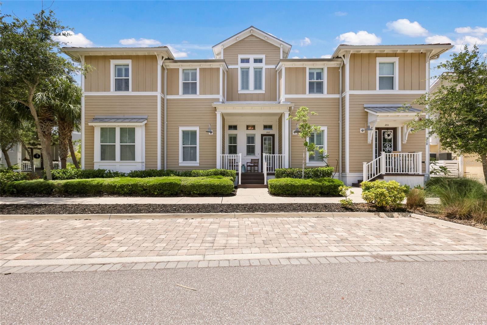 Image 2 of 70 For 258 Sapphire Lake Drive 202