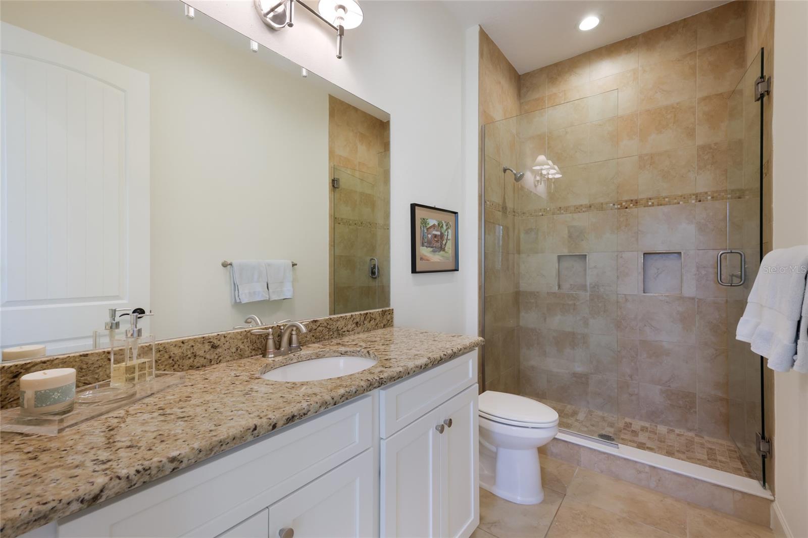 Image 27 of 70 For 258 Sapphire Lake Drive 202