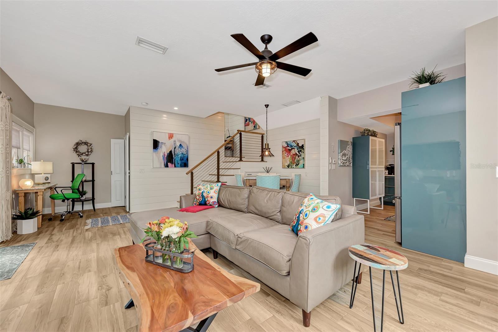 Image 8 of 39 For 1045 40th Street